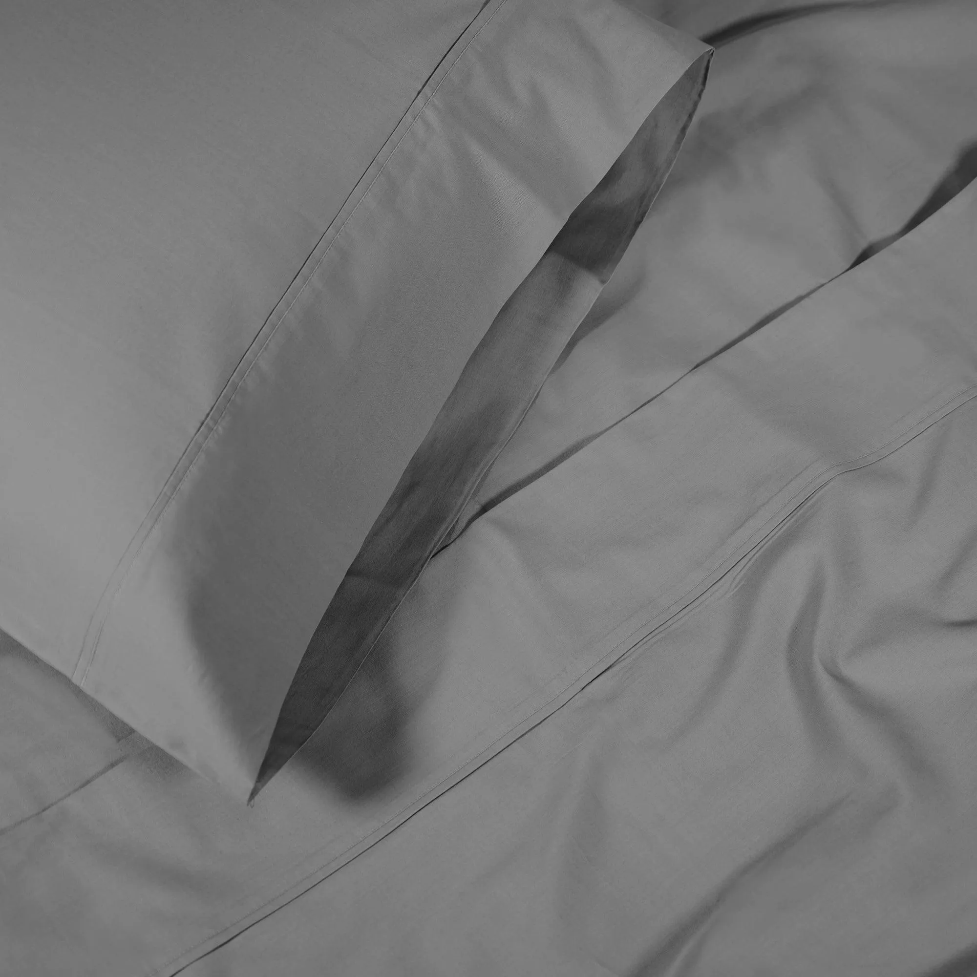 100% Cotton Percale 300 Thread Count Solid Deep Pocket Sheet Set