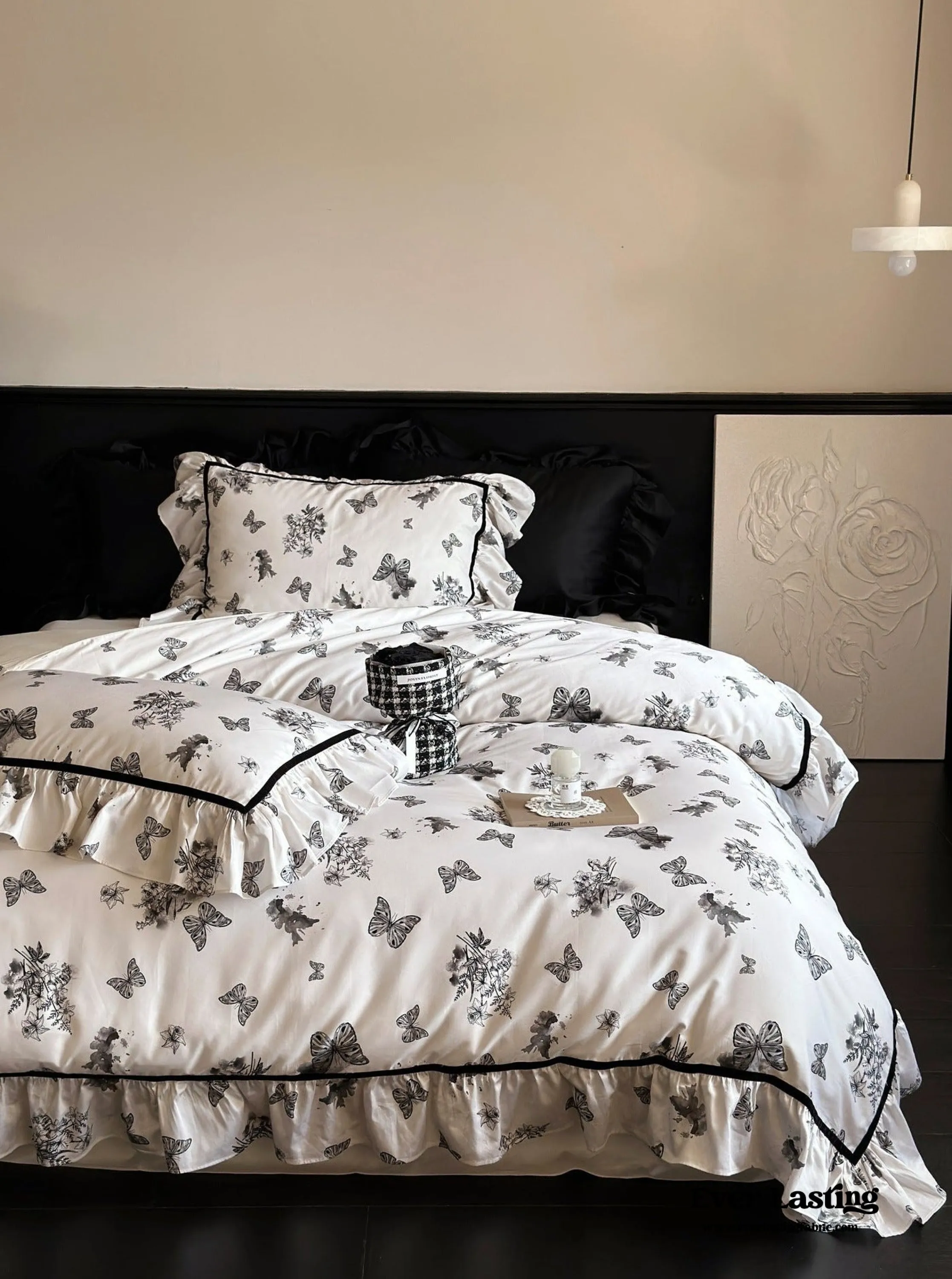 Black & White Butterfly French Ruffle Bedding Set