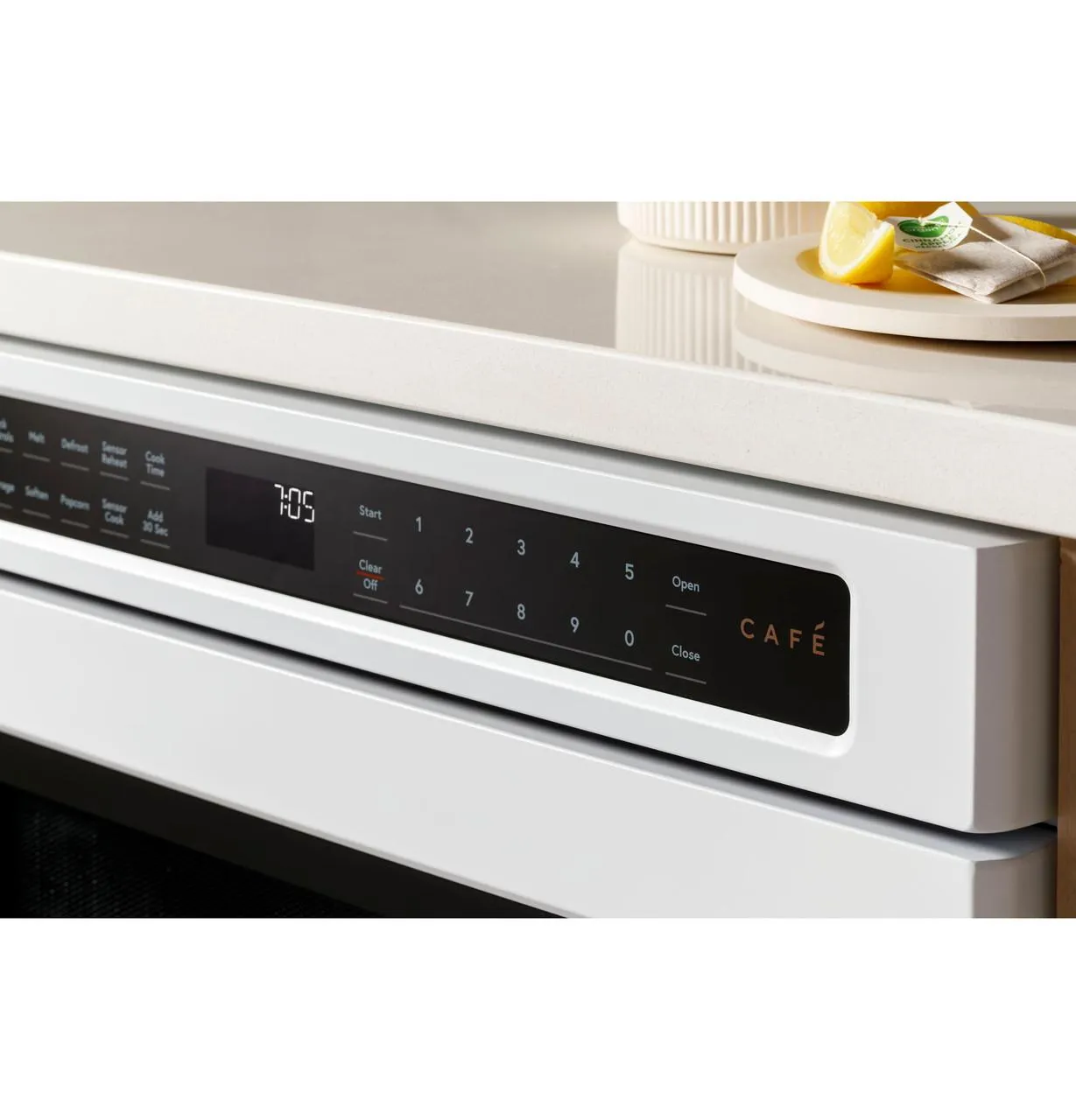 Cafe CWL112P4RW5 Caf(eback)™ Built-In Microwave Drawer Oven