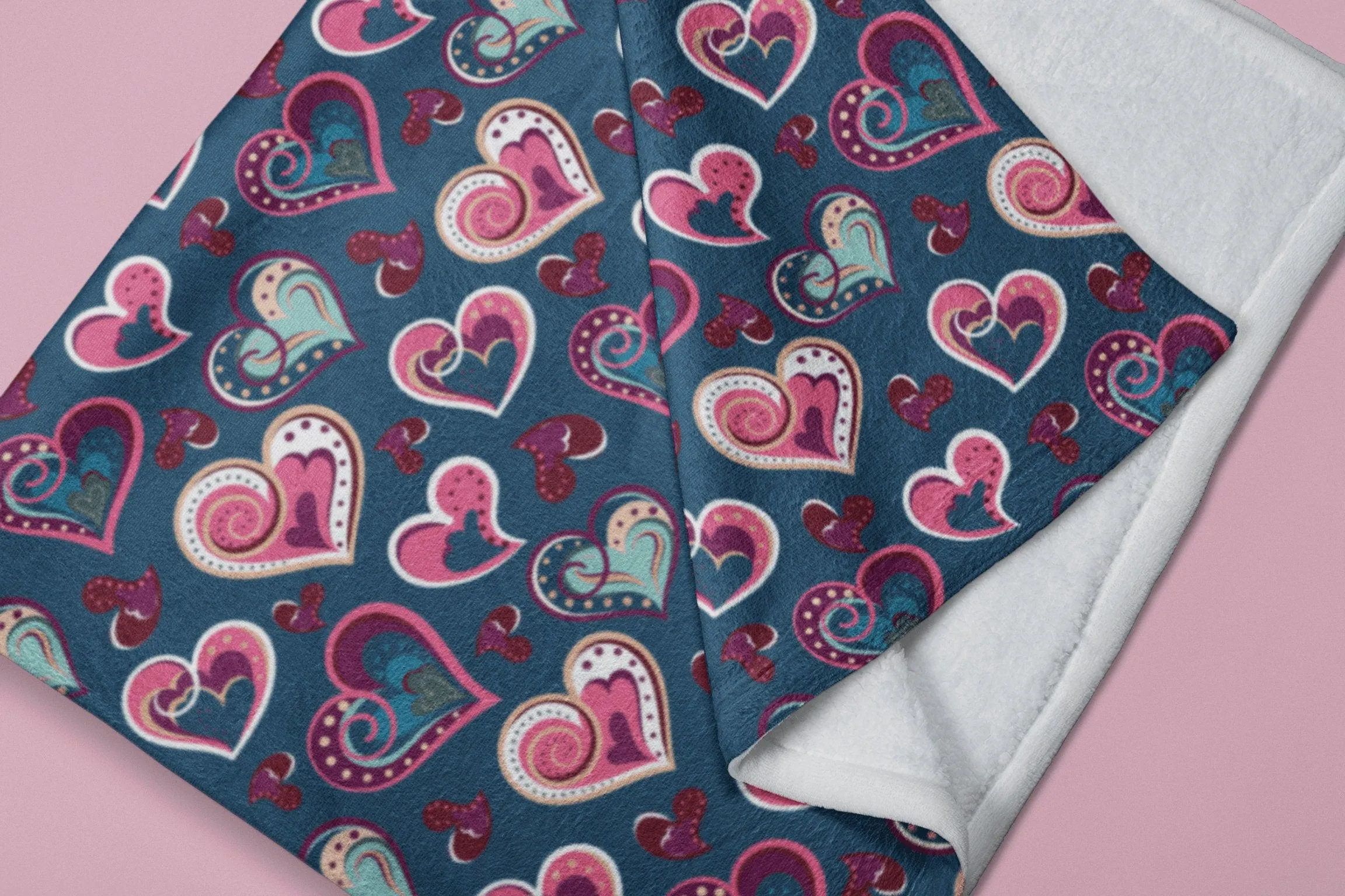 Cute Pink Hearts Pattern Soft Fluffy Velvet Flannel Fleece Throw Blanket