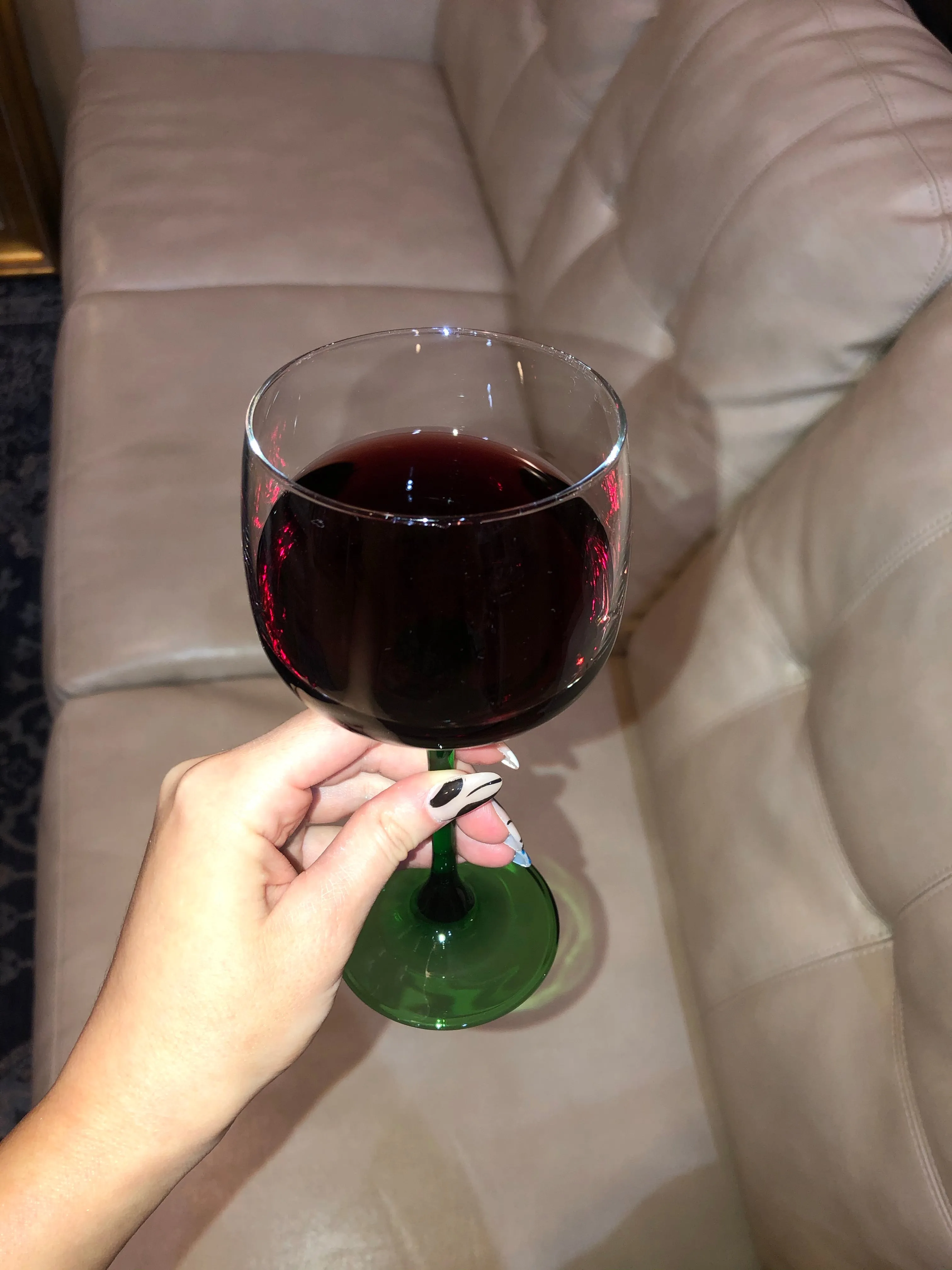 Emerald Stem Wine Glass Set