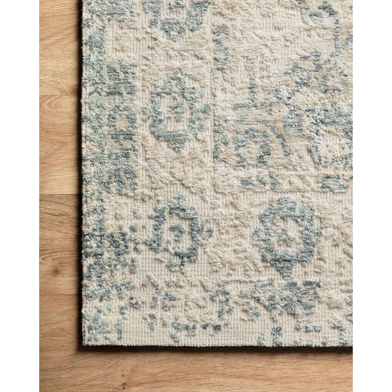 Magnolia Home Lindsay Antique White / Aqua Rug