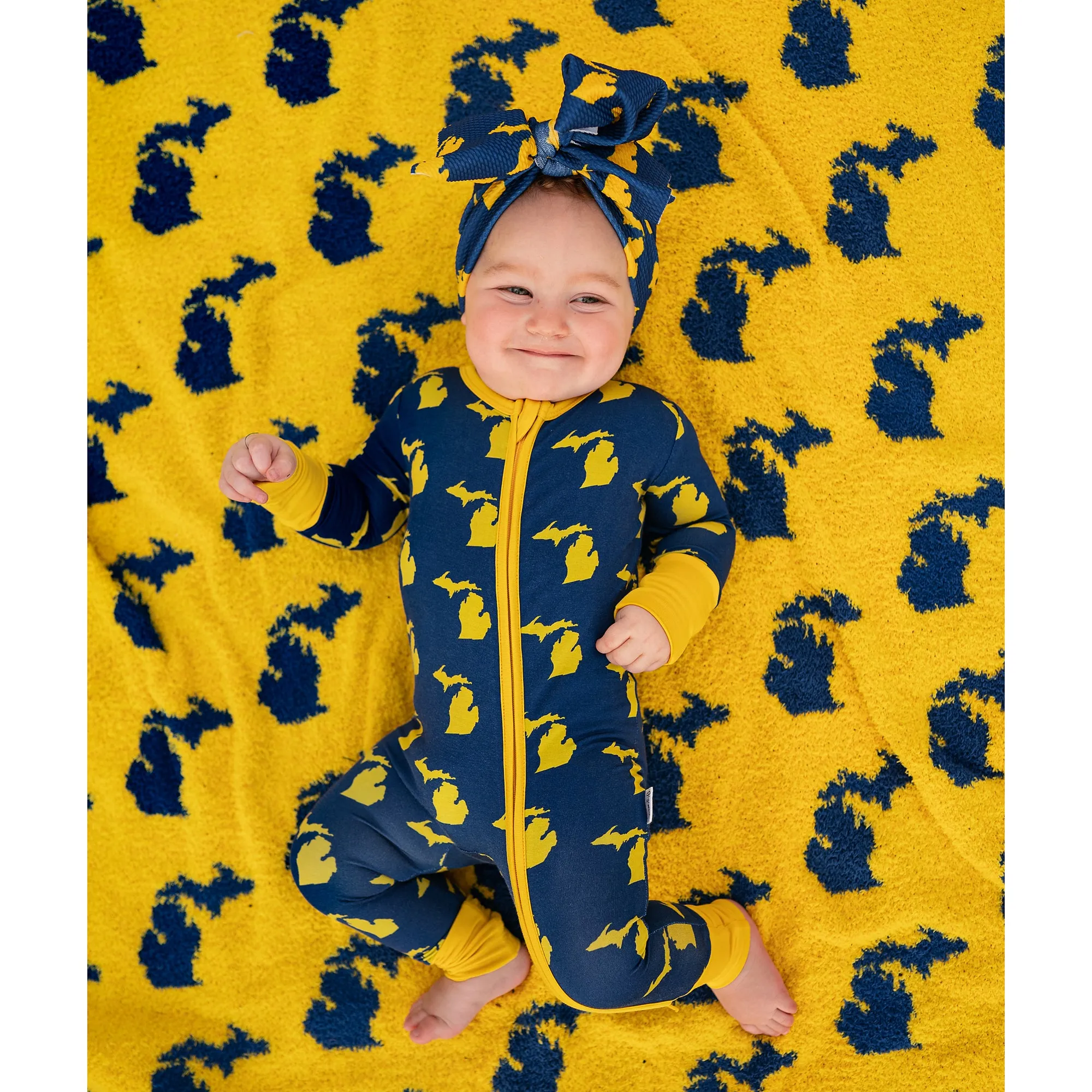 Michigan Blue & Maize PLUSH BLANKET