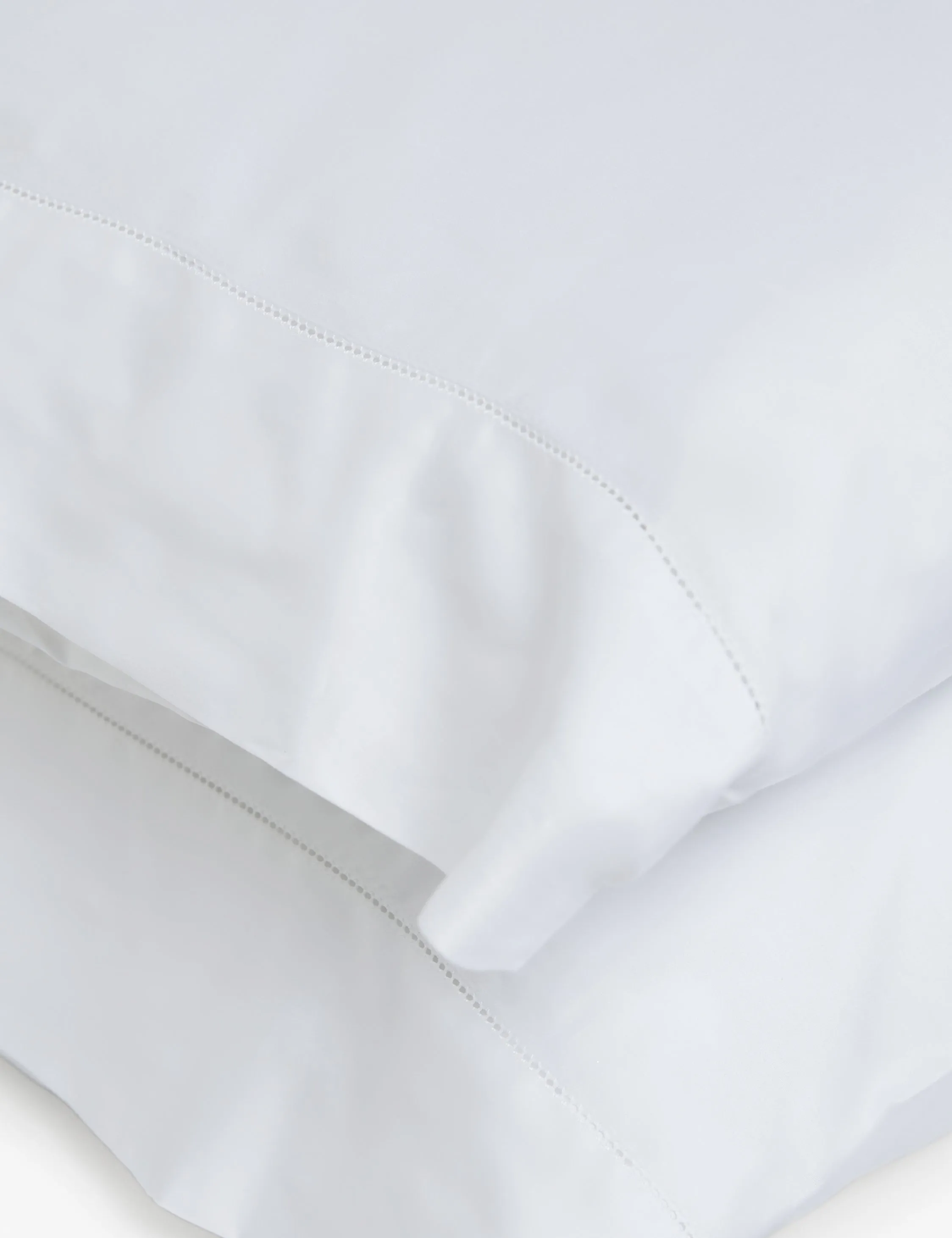 Savion Organic Cotton Pillowcases (Set of 2)