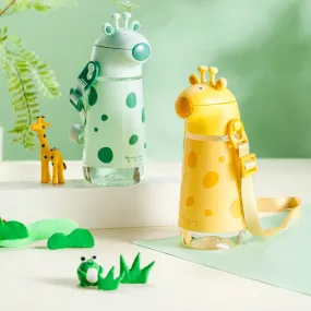 Stylish giraffe shape animals sipper water.(450mL)