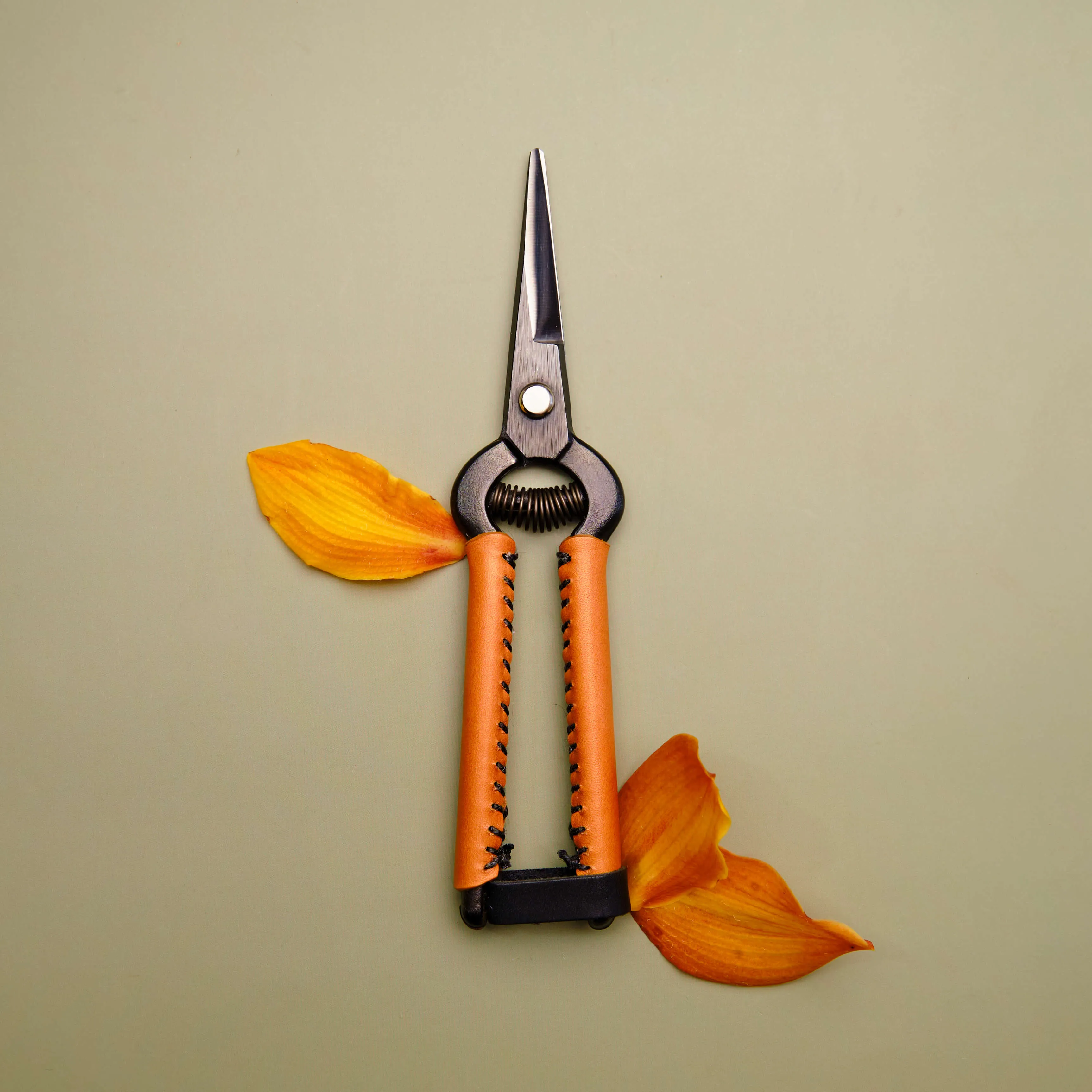 Tan Leather Handled Snips - 190mm