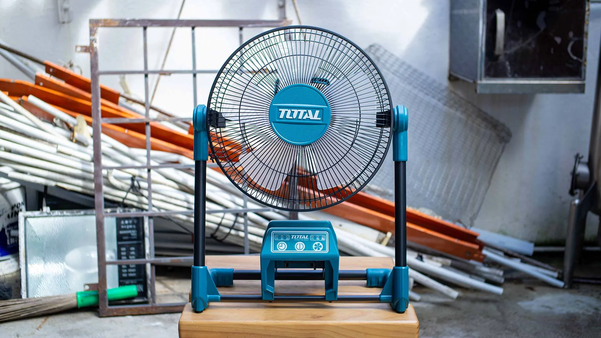 Total Lithium-Ion fan 20V TFALI2001