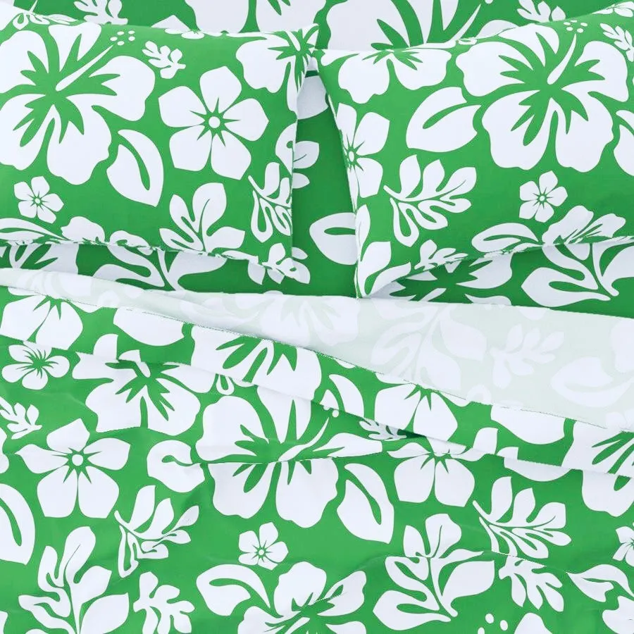 White Hawaiian Flowers on Fresh Green Sheet Set from Surfer Bedding™️ Medium Scale