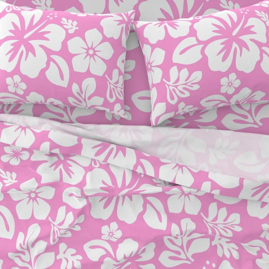 White Hawaiian Flowers on Soft Pink Sheet Set from Surfer Bedding™️ Medium Scale